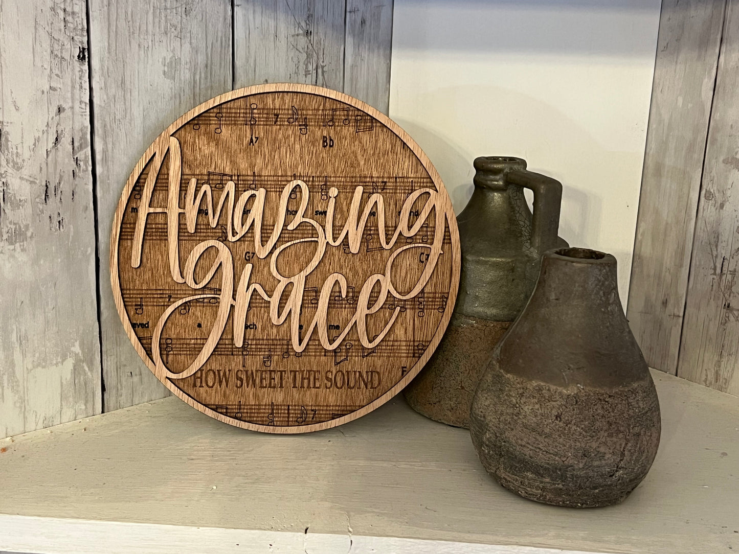 Amazing Grace Shelf Round