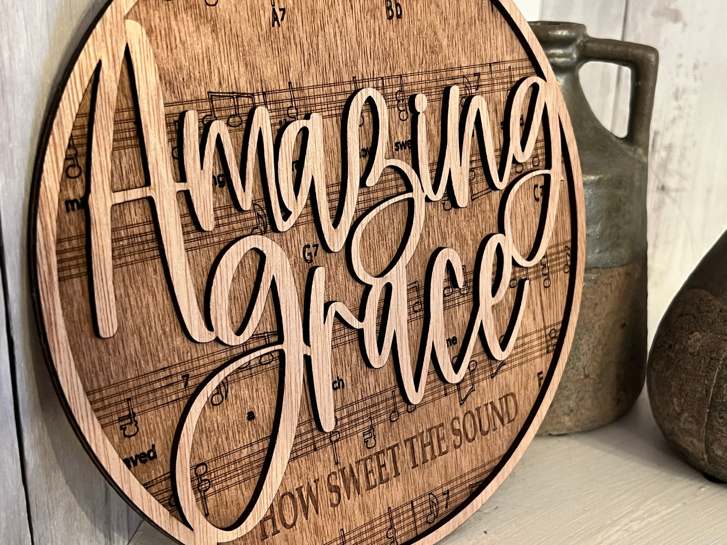Amazing Grace Shelf Round