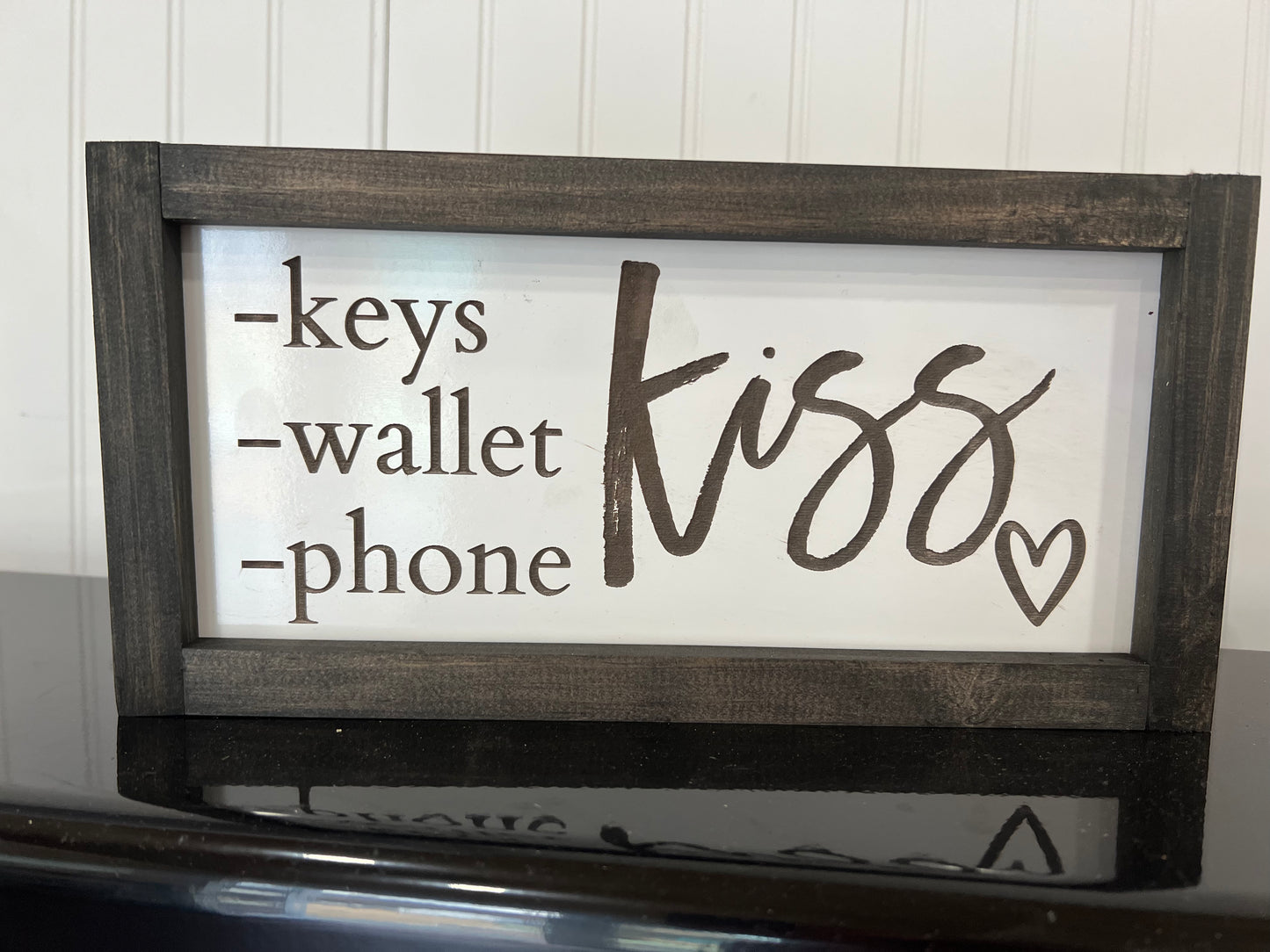 Keys Wallet Kiss