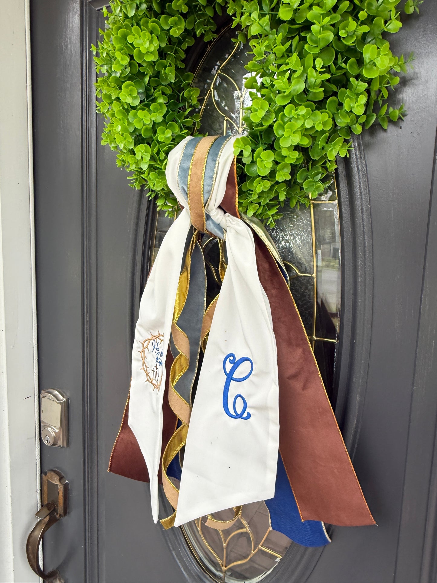 Sash Ribbons add-on